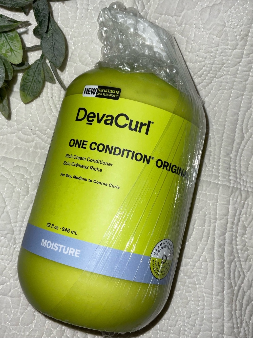 32oz DevaCurl No-Poo Original Moisture Cleanser - Picture 4 of 5